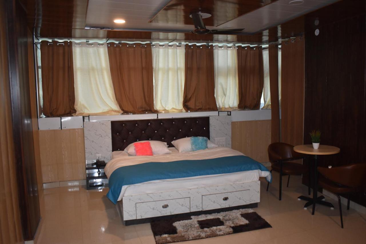 Jai Maa Bhagwati Hotel Pithoragarh Ngoại thất bức ảnh