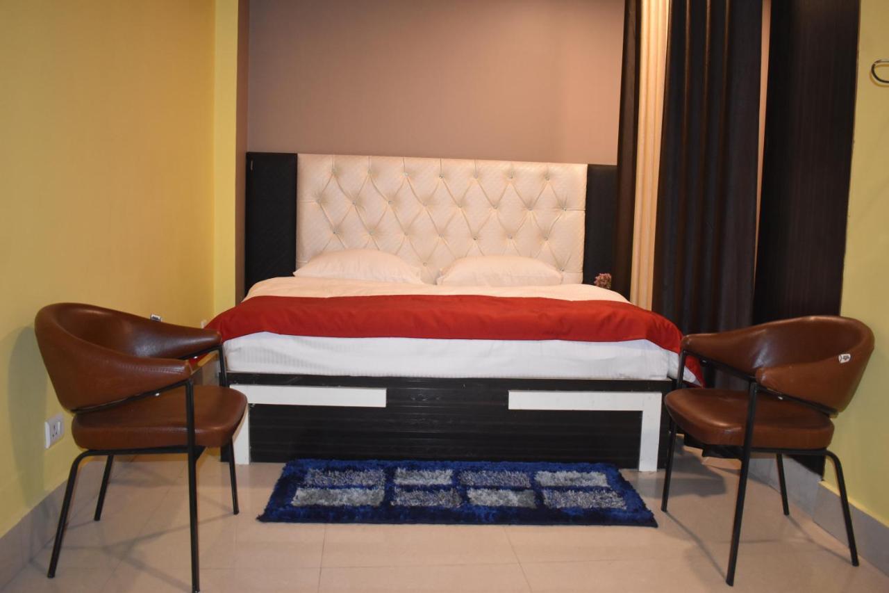 Jai Maa Bhagwati Hotel Pithoragarh Ngoại thất bức ảnh