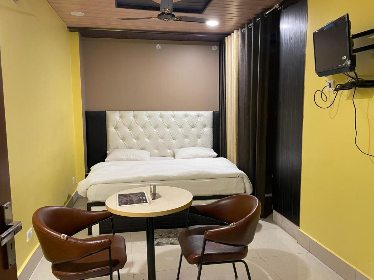 Jai Maa Bhagwati Hotel Pithoragarh Ngoại thất bức ảnh